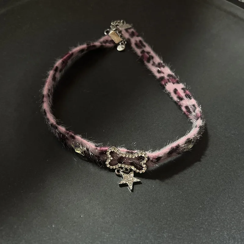 Women'S Accessories In The 90S - قلادات تشوكر لطيفة بتصميم مخلب قطة