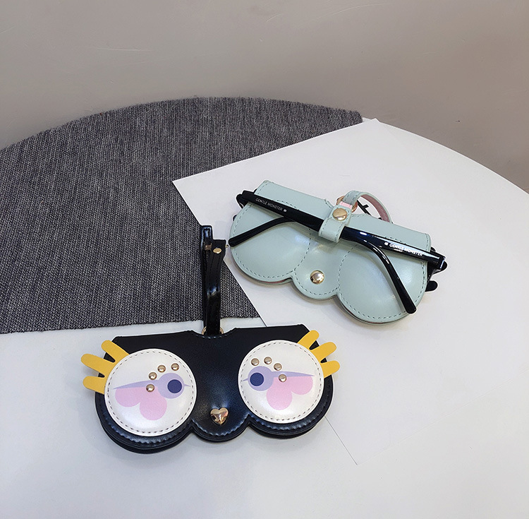 حافظة نظارات كرتونية لطيفة للر - مراجعة Women Accessories List وسعره